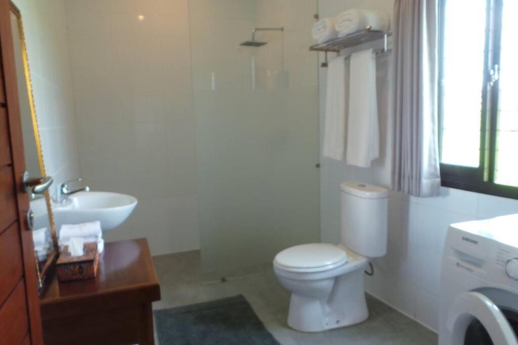Villa Triyuna, Our Little Paradise Banjar  Ngoại thất bức ảnh